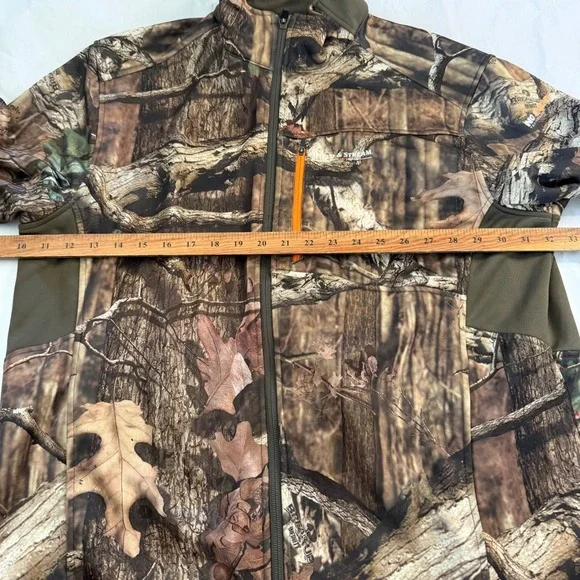 Field & Stream Realtree Camo Softshell Jacket Mens L Zip Hydro No Scent Hunting